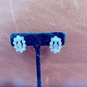 Beautiful rhinestone white gold evening earings